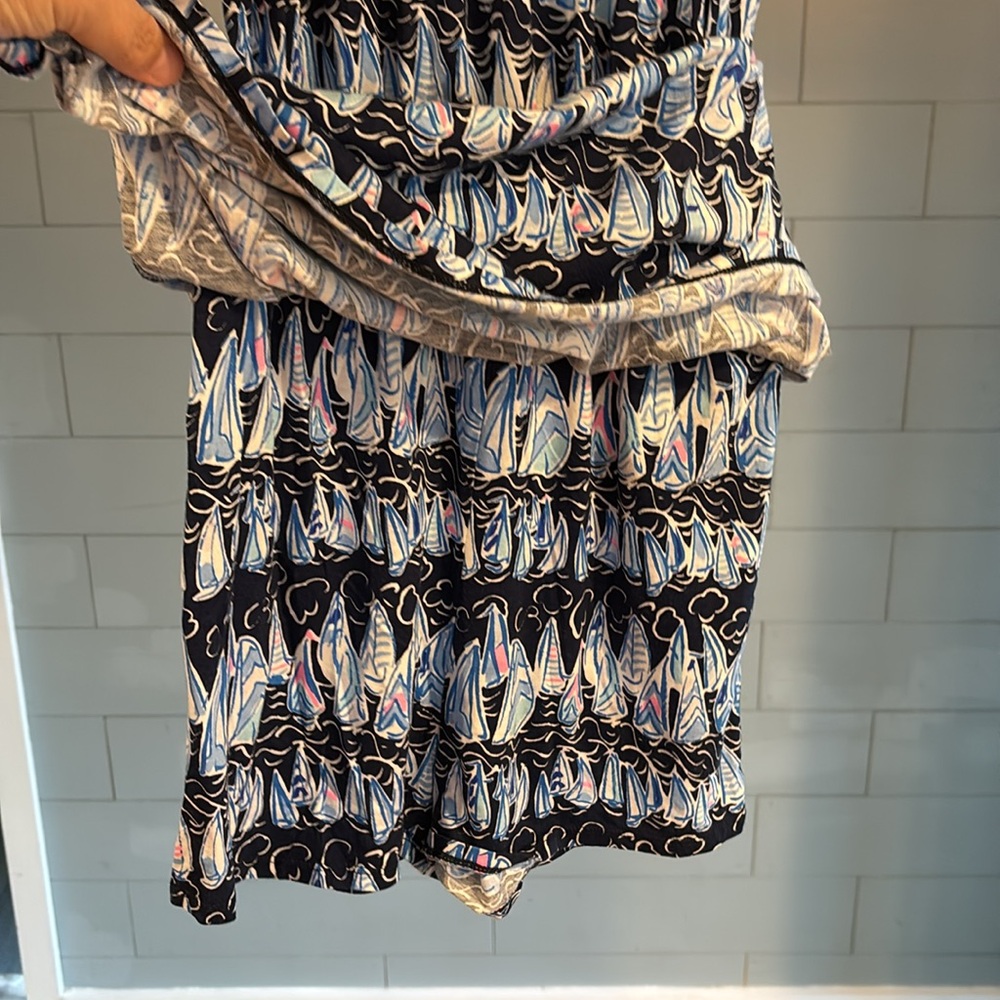 Lilly Pulitzer Loro Romper low tide navy Sales and stripes - Picture 5 of 6